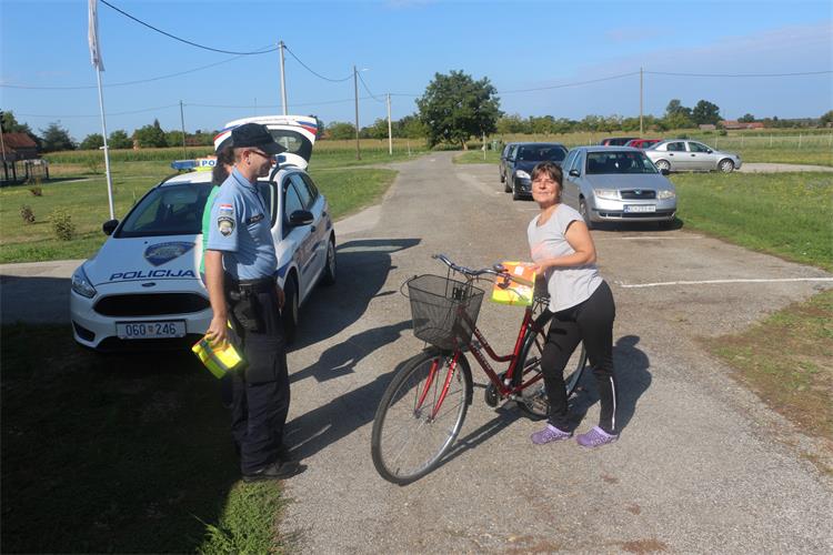 Slika /PU_KK/Vijesti/2021/08/info točka 20.8. (2).JPG